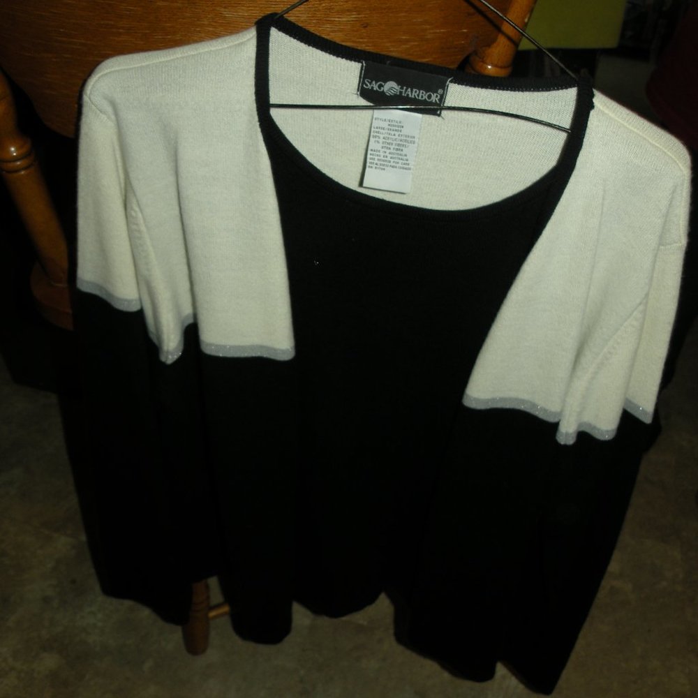 SAG HARBOR ACRYLIC SWEATER BLACK CREAM GRAY STRIPE SIZE LARGE